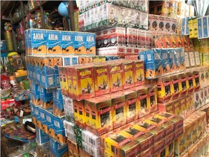 3008 Thé pas cher dans un sac tissé de 30 kg